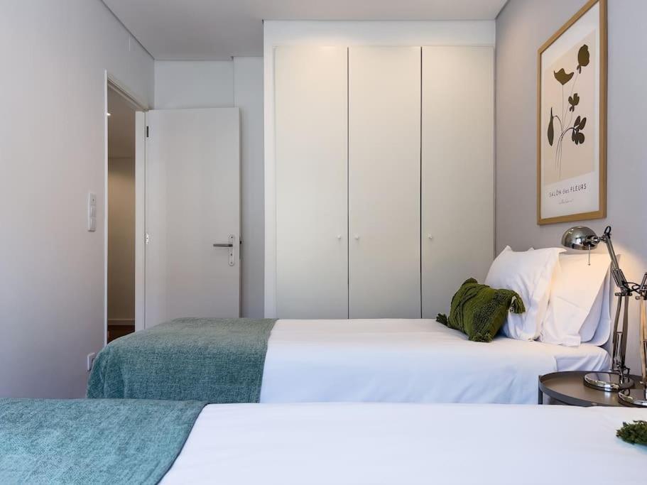 Olaias 2 Bed Near Metro 2 Apartamento